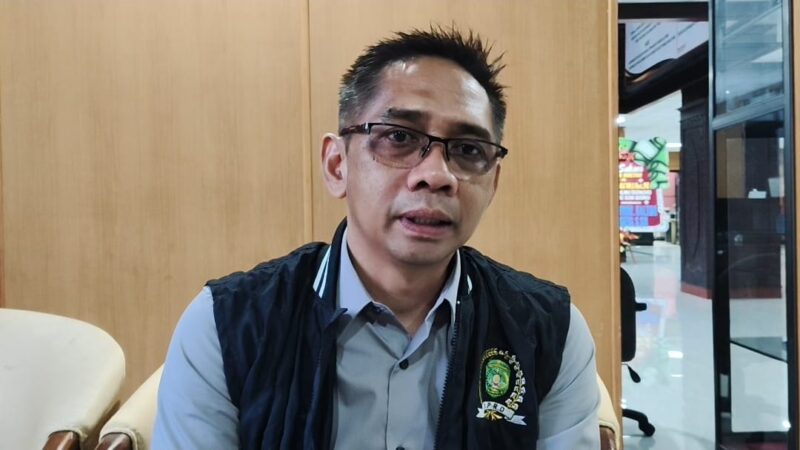 Ketua Fraksi PKS DPRD Kalimantan Timur, Firnadi Ikhsan saat diwawancarai di Gedung DPRD Kaltim, Selasa (22/4/2025)