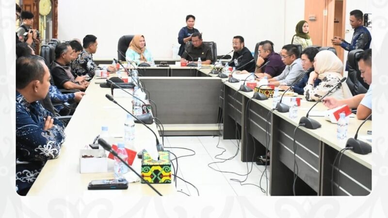 Kunjungan kerja Komisi II DPRD Kalimantan Timur ke DPRD Kota Balikpapan, Kamis (15/5/2025)