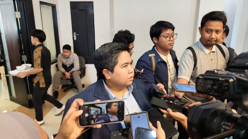 Wakil Ketua DPRD Kaltim, Ananda Emira Moeis