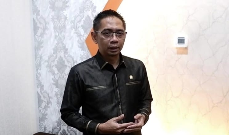 Ketua Fraksi PKS DPRD Kaltim Firnadi Ikhsan