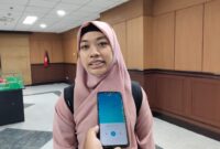 Yuli Wulandari, pendiri Al Haqie Edu Kukar, saat menyampaikan aspirasi dalam forum Hari Aspirasi Fraksi PKS DPRD Kalimantan Timur pada Selasa (17/6/2025).